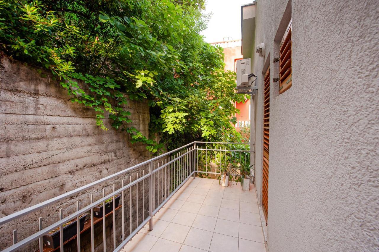 Sunseoce Apartments Будва Екстер'єр фото